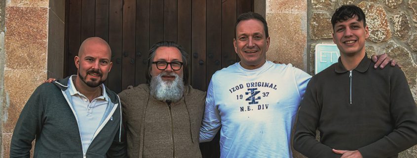 Das Team von NOMADS.insure und DR.-WALTER: Christoph Huebner, Reinhard Bellinghausen, Markus Herrmann, Aaron Schnakenberg (von links nach rechts)